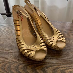 Michael Kors Block Sling Back Gold Gold Leather Sandal Size 10